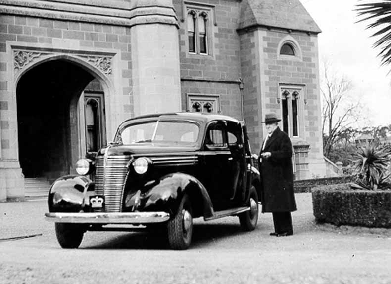 1940 Sir John Evans at Government House