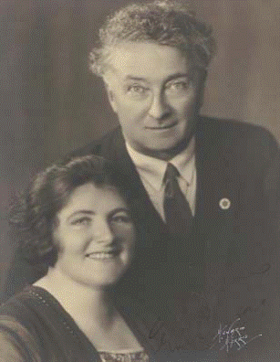 Portrait of Joseph and Enid Lyons, c1933 NLA
